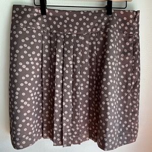 Ann Taylor Loft pleated polka dot taupe skirt - size 12 NWT